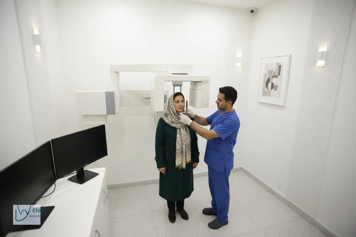 چکاپ دورهای و مراقبتهای خانگی برای افزایش عمر ایمپلنت دندان